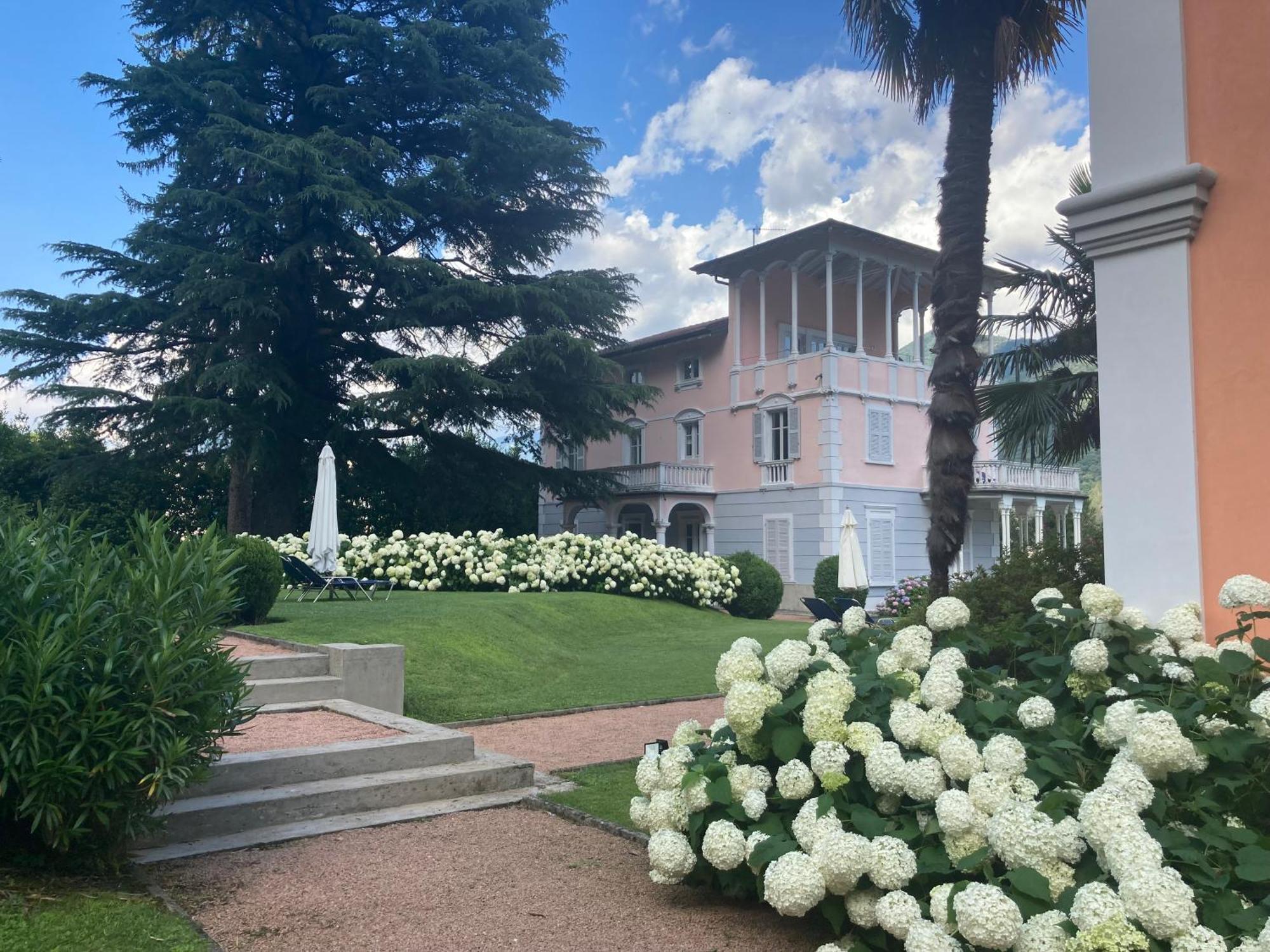 Ville Lago Lugano Porto Ceresio Dış mekan fotoğraf
